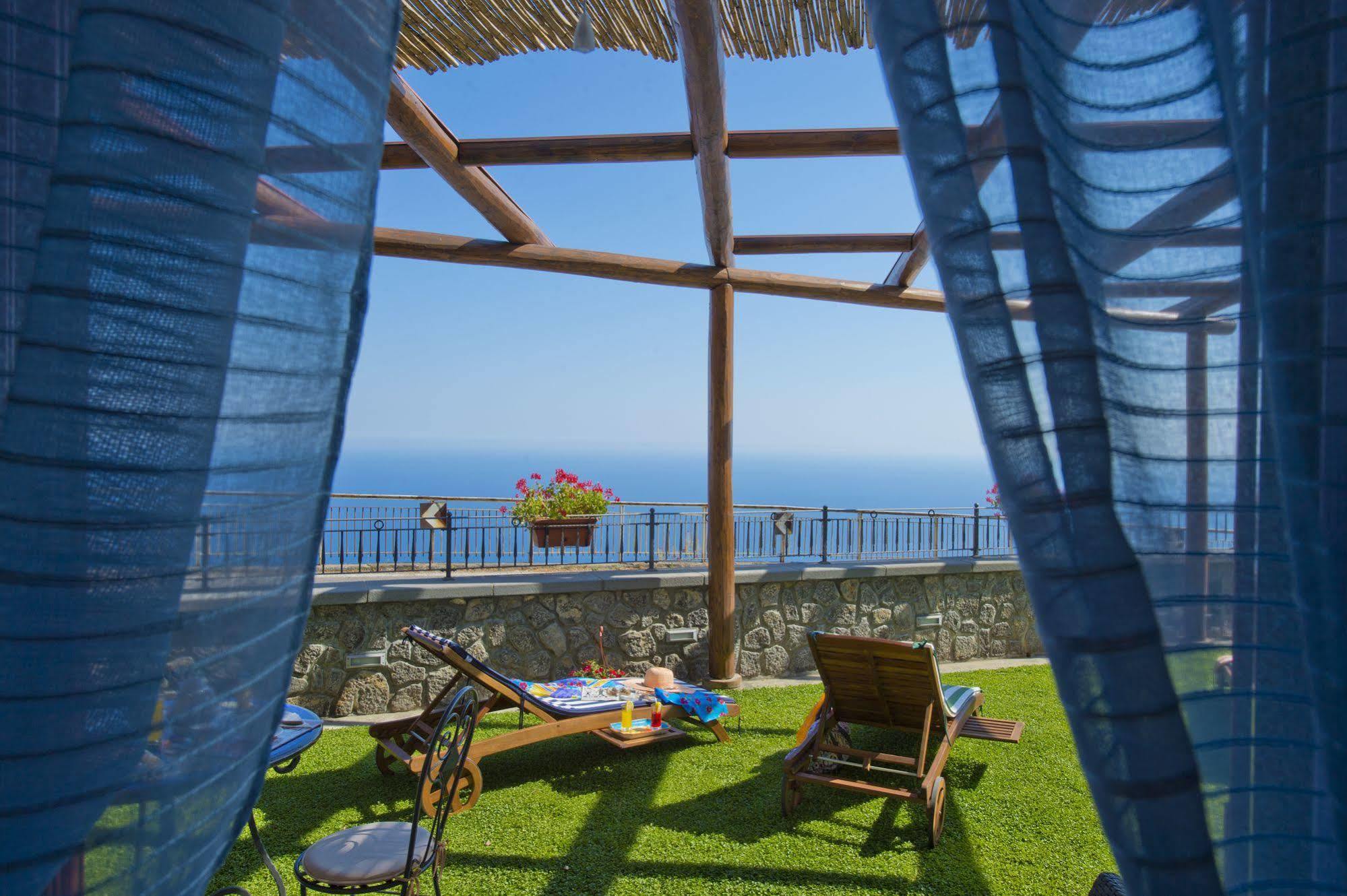 Bed and Breakfast La Mela Blu Furore Exteriér fotografie